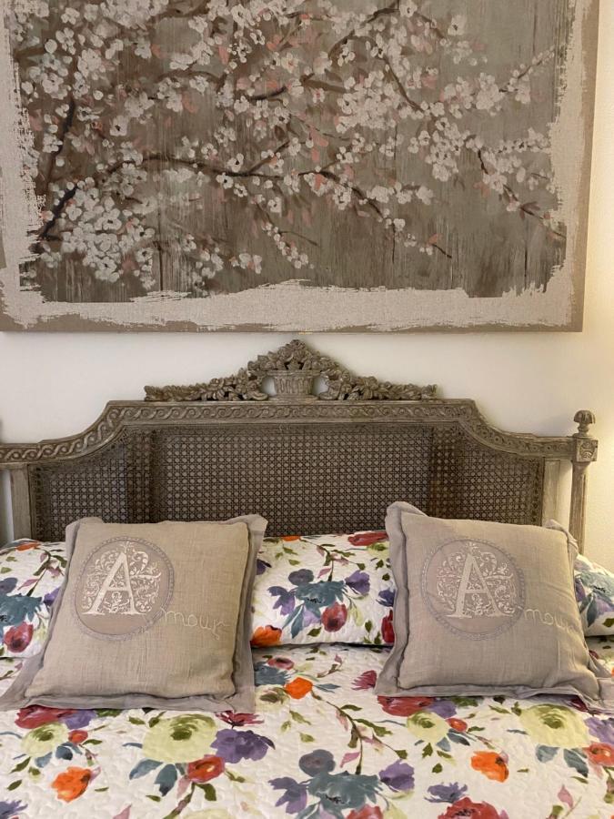 شقة Violetta Maison, Elegante E Romantica A Salo' المظهر الخارجي الصورة